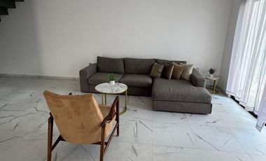 Casa en venta en Veracruz Amueblada y Climatizada Fracc. Lomas del Sol