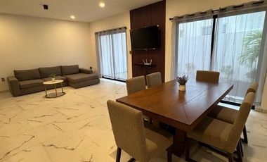 Casa en venta en Veracruz Amueblada y Climatizada Fracc. Lomas del Sol