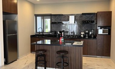 Casa en venta en Veracruz Amueblada y Climatizada Fracc. Lomas del Sol