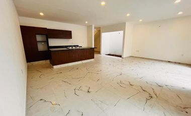 Casa en Venta en Veracruz con Hab en Pb Col. El Morro Boca del Río Ver.