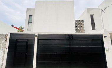 Casa en Venta en Veracruz con Hab en Pb Col. El Morro Boca del Río Ver.