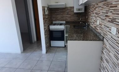 Alquiler Departamento 2 Ambientes en Castelar
