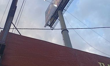 Renta Local Comercial, 400m2, Ciudad  Satélite, Estado de México