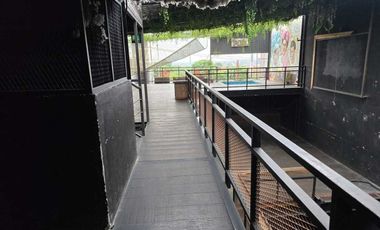 Renta Local Comercial, 400m2, Ciudad  Satélite, Estado de México