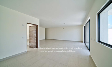 Casa de 2 plantas en venta Hacienda Santa Ana, Saltillo Coahuila