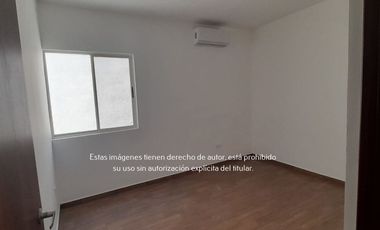 Casa en Renta en Dominio Cumbres Sector Monteleva