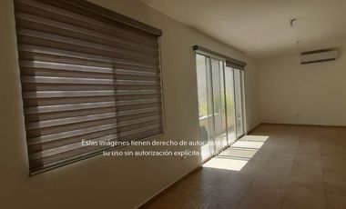 Casa en Renta en Dominio Cumbres Sector Monteleva