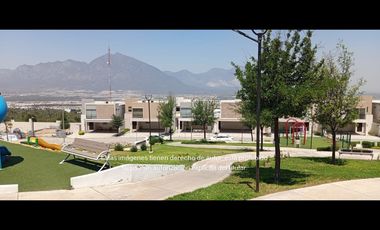 Casa en Renta en Dominio Cumbres Sector Monteleva