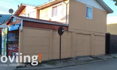 Venta de Linda Casa con Minimarket Incluido
