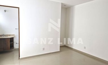 Puntarena Residencial: Casa nueva, con recamara en planta baja.