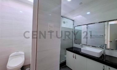 VENTA DE CASA EN ESTRENO - TACNA