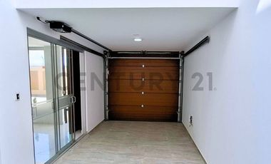 VENTA DE CASA EN ESTRENO - TACNA