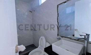 VENTA DE CASA EN ESTRENO - TACNA