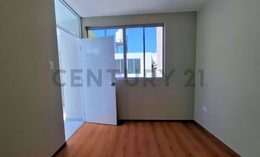 VENTA DE CASA EN ESTRENO - TACNA
