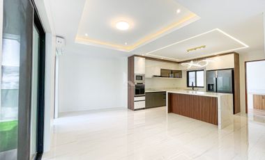 House and and Lot for Sale in BF Homes, Parañaque City