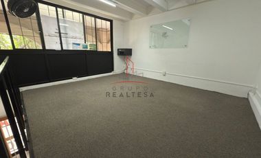 Local Comercial Venta Jurica Querétaro 2,300,000 MarYañ RWC