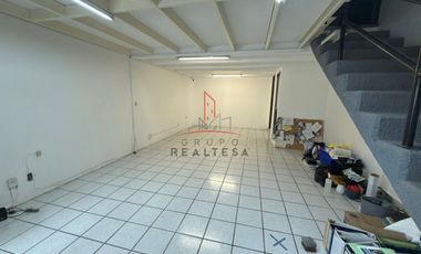 Local Comercial Venta Jurica Querétaro 2,300,000 MarYañ RWC