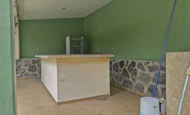 CASA EN VENTA SEMINUEVA  EN CUERNAVACA  CON AREAS RECREATIVAS
