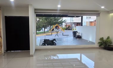 CASA GAVIOTAS, VISTAS ALTOZANO, MORELIA. PRECIO ESPECIAL $5’150,000. ÁREA VERDE