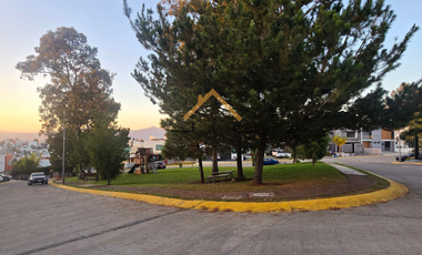 CASA GAVIOTAS, VISTAS ALTOZANO, MORELIA. PRECIO ESPECIAL $5’150,000. ÁREA VERDE