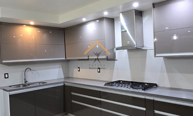 CASA GAVIOTAS, VISTAS ALTOZANO, MORELIA. PRECIO ESPECIAL $5’150,000. ÁREA VERDE