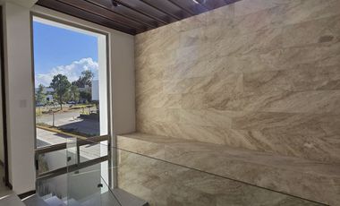 🧡 FRACC. EL OLIVAR, ALTOZANO. CASA EN ESQUINA! ✍️$4'990,000.-