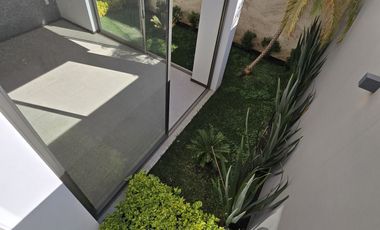 🧡 FRACC. EL OLIVAR, ALTOZANO. CASA EN ESQUINA! ✍️$4'990,000.-