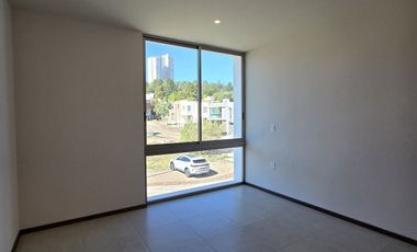 🧡 FRACC. EL OLIVAR, ALTOZANO. CASA EN ESQUINA! ✍️$4'990,000.-