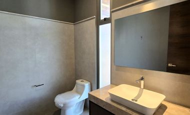 🧡 FRACC. EL OLIVAR, ALTOZANO. CASA EN ESQUINA! ✍️$4'990,000.-