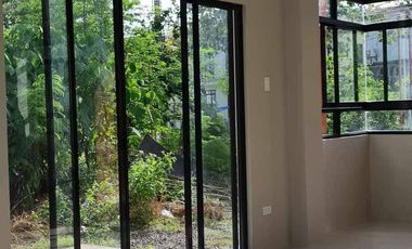 4Bedroom Single Detached HOuse for Assume  in Villa Illuminada Pajac LapuLapu