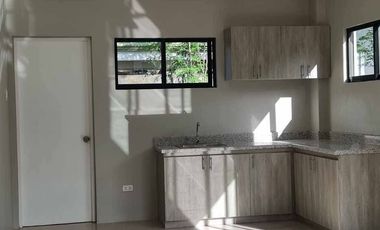 4Bedroom Single Detached HOuse for Assume  in Villa Illuminada Pajac LapuLapu