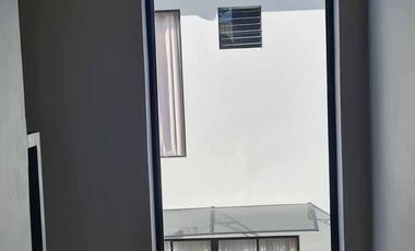 4Bedroom Single Detached HOuse for Assume  in Villa Illuminada Pajac LapuLapu