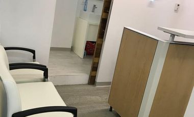 Consultorio amueblado y equipado en renta en Azuna Medical Center en Cancún