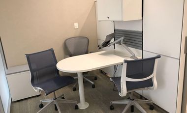 Consultorio amueblado y equipado en renta en Azuna Medical Center en Cancún