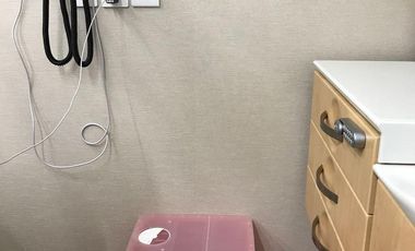 Consultorio amueblado y equipado en renta en Azuna Medical Center en Cancún