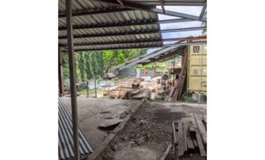 SE VENDE TERRENO DE 1000 METROS CON GALPÓN  CERCADO EN PEDREGAL