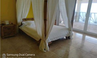SE VENDE VILLA DE LUJO CON 4 REC.FRENTE AL MAR EN MARIA CHIQUITA(MQT4)