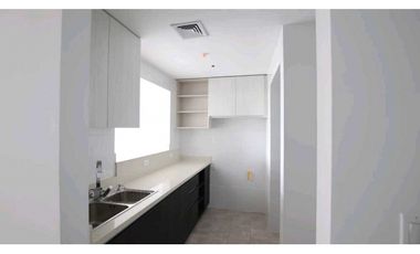 SE VENDE APARTAMENTO DE 3 REC. EN TUCAN COUNTRY CLUB Y RESORT(RT3Y)