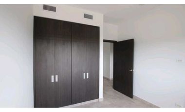 SE VENDE APARTAMENTO DE 3 REC. EN TUCAN COUNTRY CLUB Y RESORT(RT3Y)