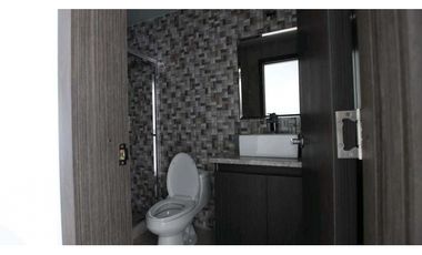 SE VENDE APARTAMENTO DE 3 REC. EN TUCAN COUNTRY CLUB Y RESORT(RT3Y)