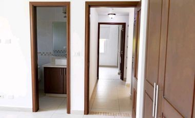 SE VENDE VILLA DE 3 REC.CON VISTA A LA NATURALEZA EN TUCAN, COCOLI(NZ)