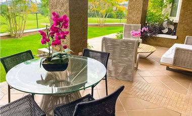 SE VENDE VILLA DE 4 REC.CON PISCINA PRIVADA EN COCOLI(PRC4)