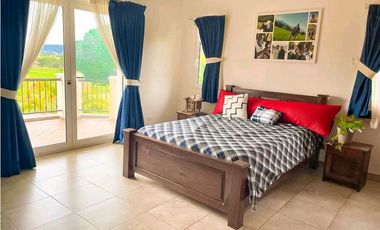 SE VENDE VILLA DE 4 REC.CON PISCINA PRIVADA EN COCOLI(PRC4)