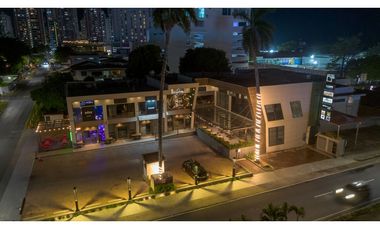 SAN FRANCISCO /  PLAZA 68 CORNER / 190M2 / TERRAZA / PLANTA BAJA