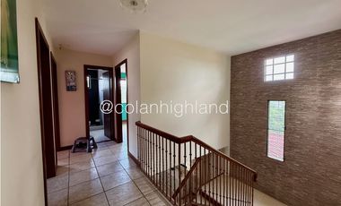 Se Vende Casa en  Con Piscina en Villa Lucre