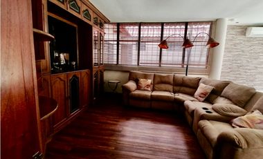 Se Vende Casa en  Con Piscina en Villa Lucre