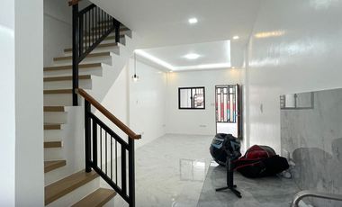TOWNHOUSE FOR SALE IN MALIGAYA PARK SUBD. QUEZON CITY