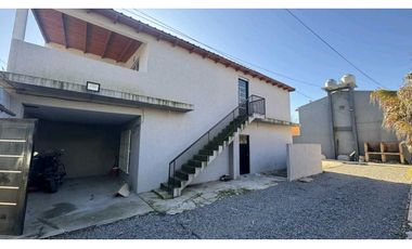 Alquiler 2 AMB a mts acceso oeste vital