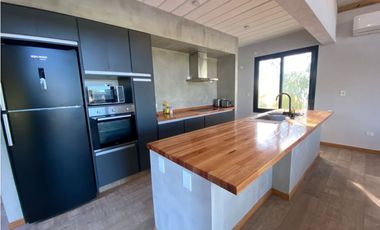 CASA EN VENTA COSTA ESMERALDA CALIFORNIANA NÓRDICA MODERNA S3 Lote 408