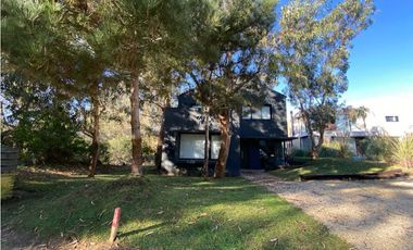 CASA EN VENTA COSTA ESMERALDA CALIFORNIANA NÓRDICA MODERNA S3 Lote 408